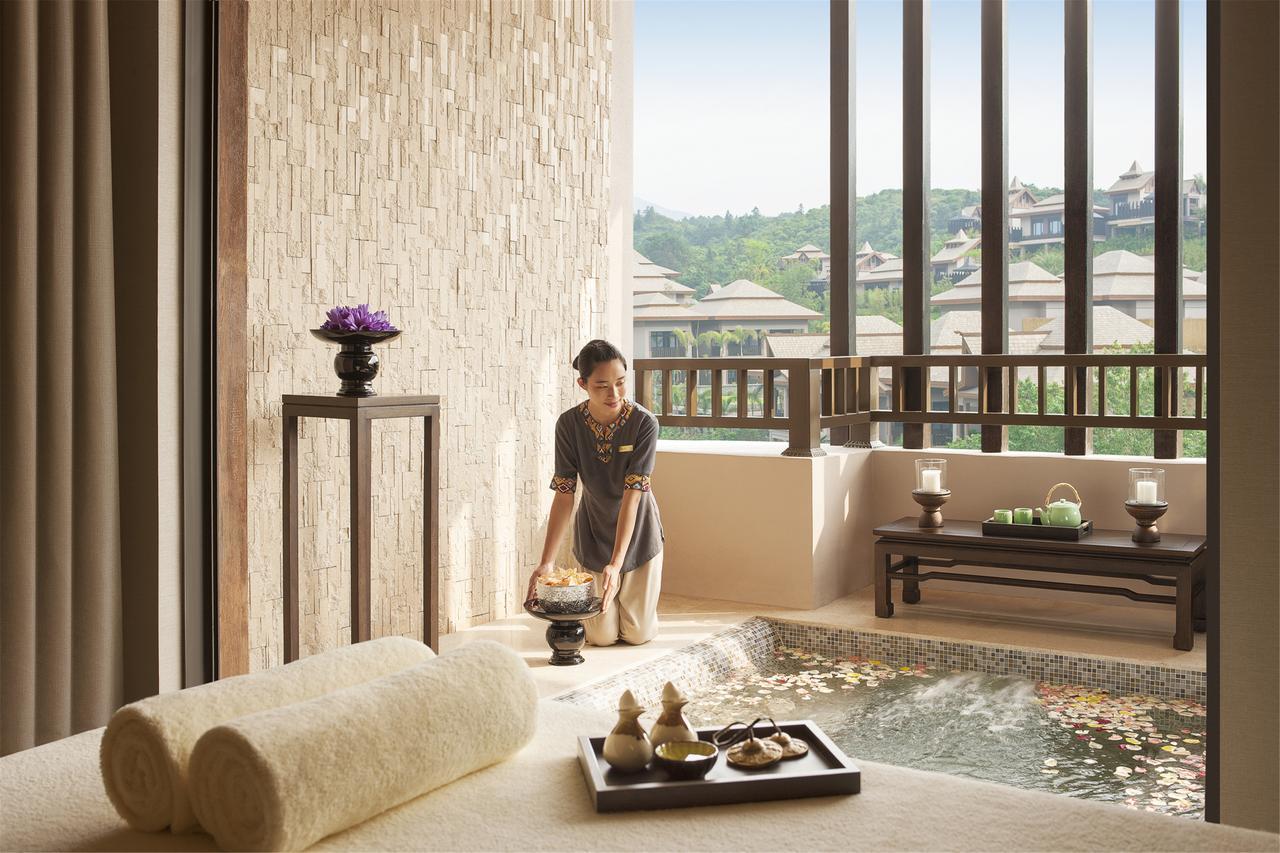 Dusit Devarana Hot Springs & Spa 広州 エクステリア 写真